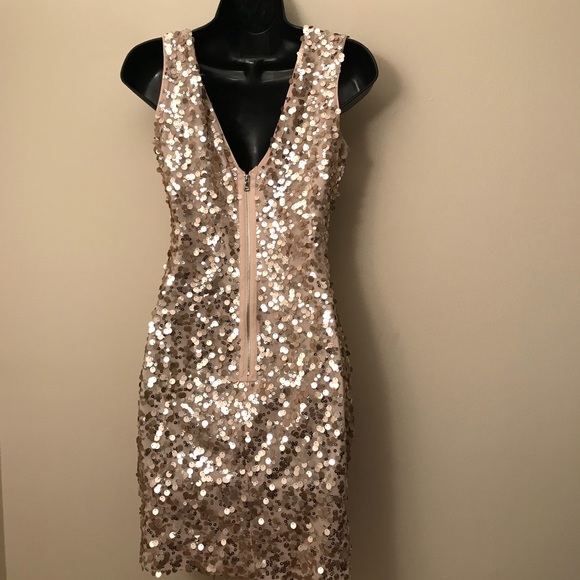 🔥🔥🌟GUESS: Bachelorette-style Cocktail Dress! - Picture 5 of 8